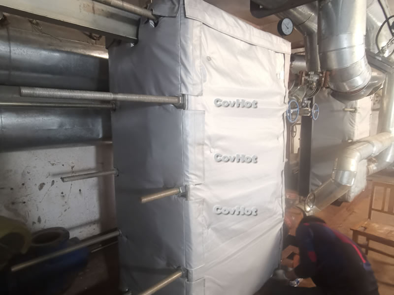 板式<a href=http://m.gzxsjob.com/e/tags/?tagname=%E6%8D%A2%E7%83%AD%E5%99%A8%E4%BF%9D%E6%B8%A9 target=_blank class=infotextkey>換熱器保溫</a>,<a href=http://m.gzxsjob.com/e/tags/?tagname=%E5%8F%AF%E6%8B%86%E5%8D%B8%E4%BF%9D%E6%B8%A9%E5%A5%97 target=_blank class=infotextkey>可拆卸<a href=http://m.gzxsjob.com/e/tags/?tagname=%E4%BF%9D%E6%B8%A9%E5%A5%97 target=_blank class=infotextkey>保溫套</a></a>